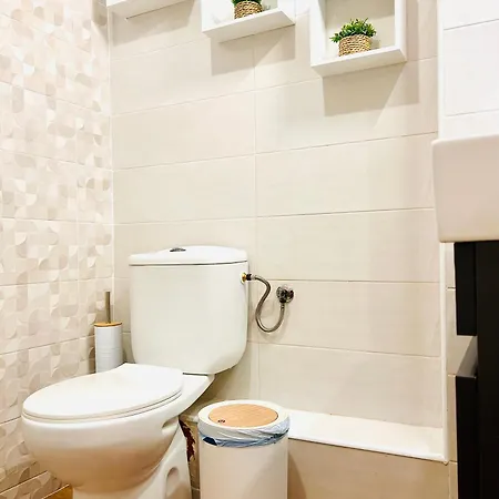 Apartment Plaza Andalucia 2 *